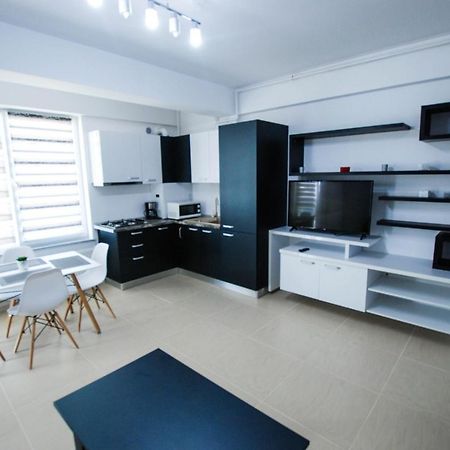 Ambra Apartment Mamaia-Nord Năvodari Екстериор снимка