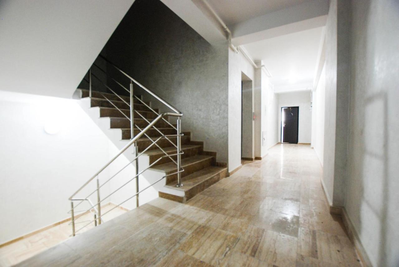 Ambra Apartment Mamaia-Nord Năvodari Екстериор снимка