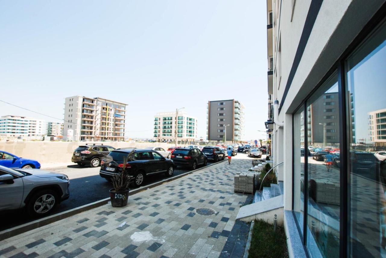 Ambra Apartment Mamaia-Nord Năvodari Екстериор снимка