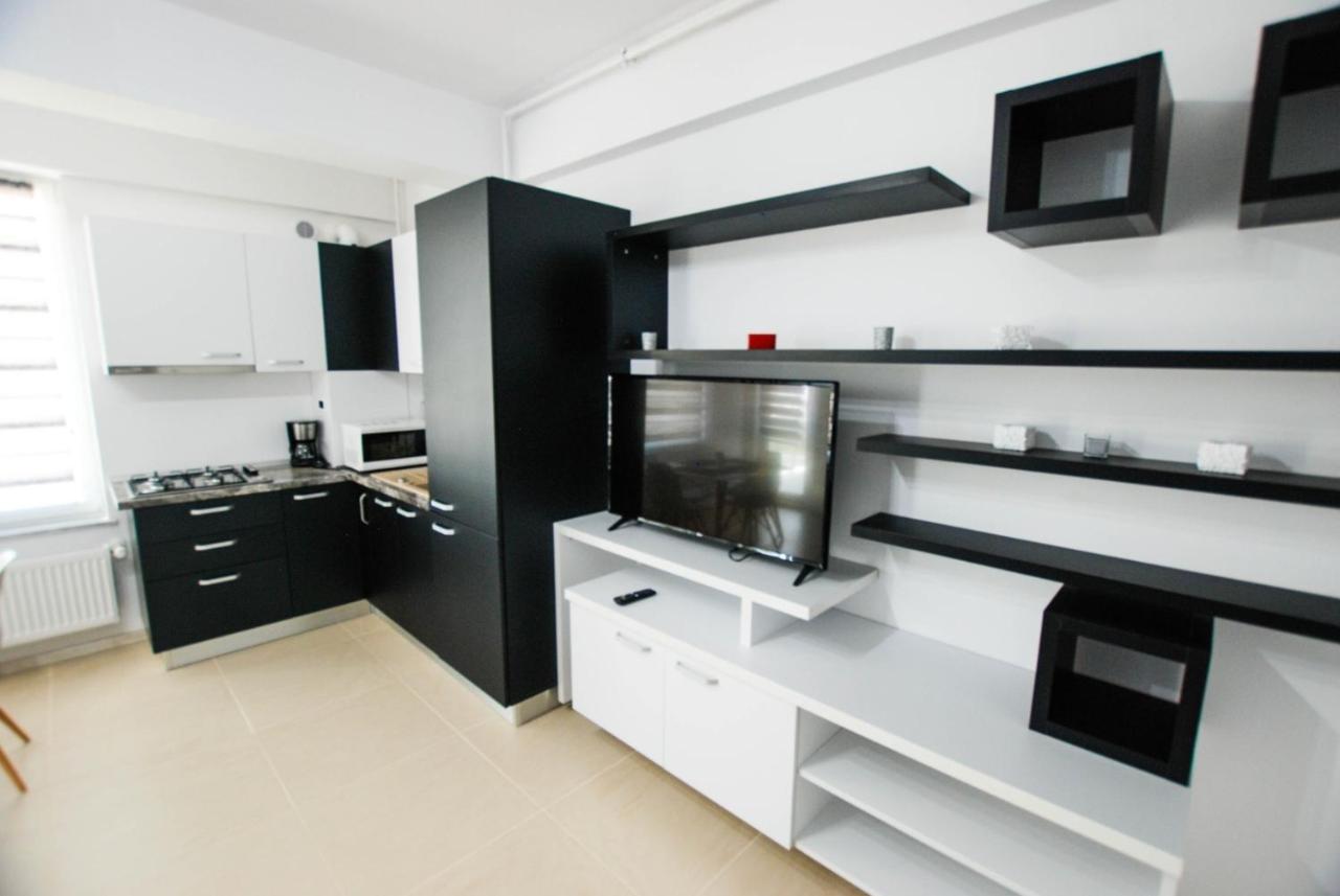 Ambra Apartment Mamaia-Nord Năvodari Екстериор снимка