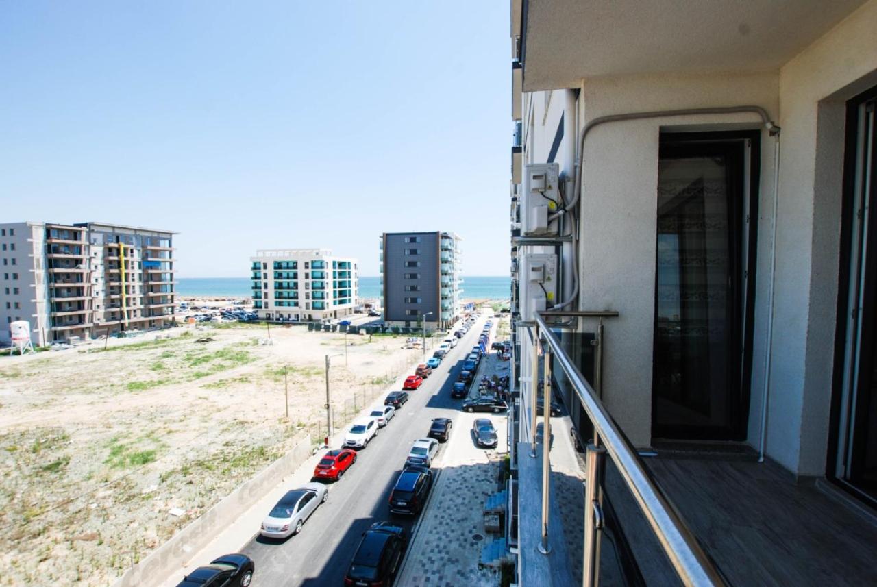 Ambra Apartment Mamaia-Nord Năvodari Екстериор снимка
