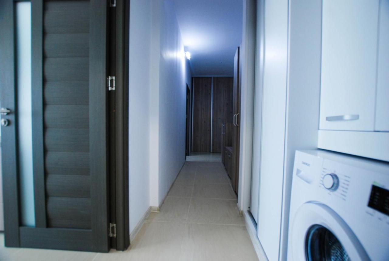 Ambra Apartment Mamaia-Nord Năvodari Екстериор снимка