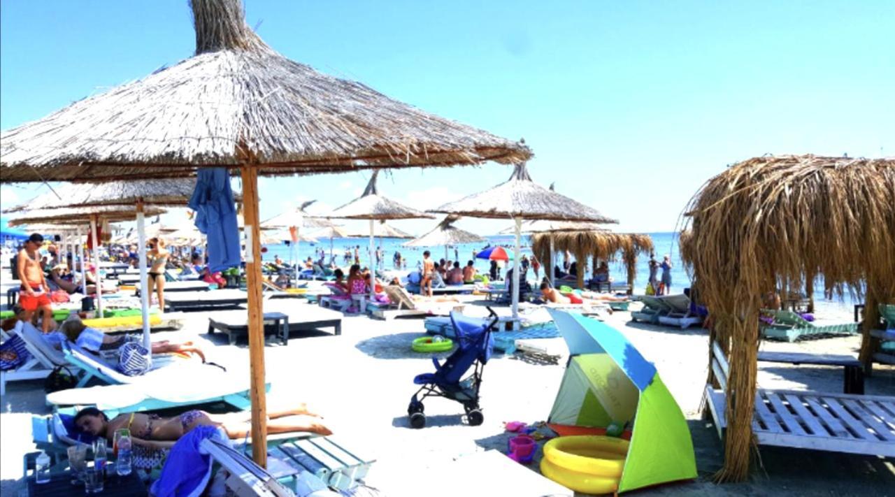 Ambra Apartment Mamaia-Nord Năvodari Екстериор снимка
